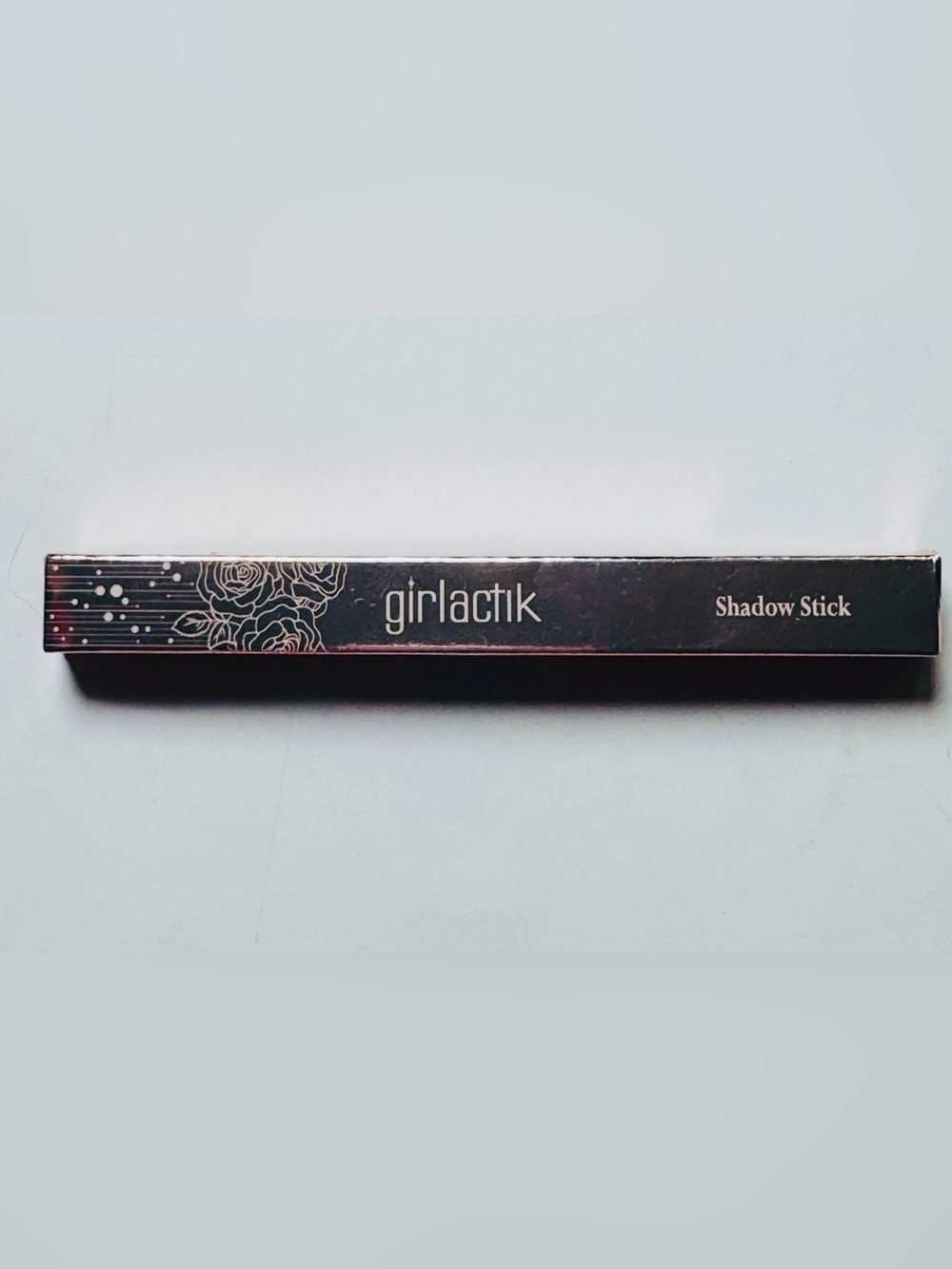 Girlactik Shadow Stick Golda Metallic Shimmer Cream Eyeshadow 2g / 0.07 oz